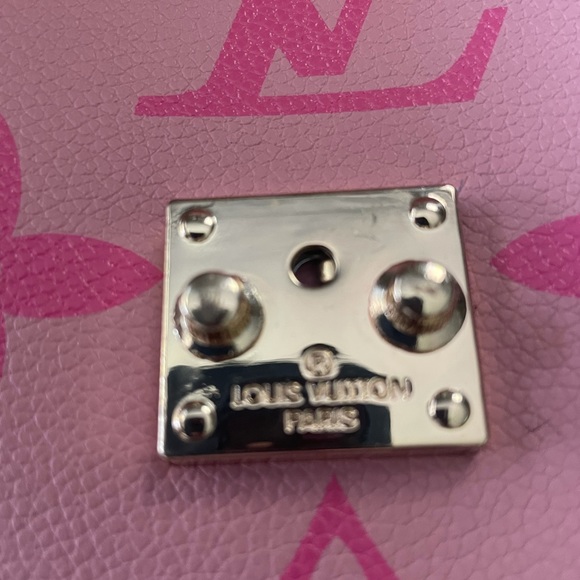 Handbag - Picture 2 of 8